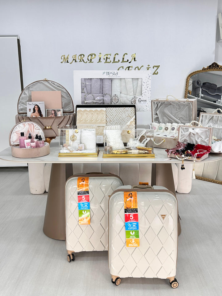 Eksiksiz Nişan Bohçası | Pierre Cardin & Fiesta Home Özel Set