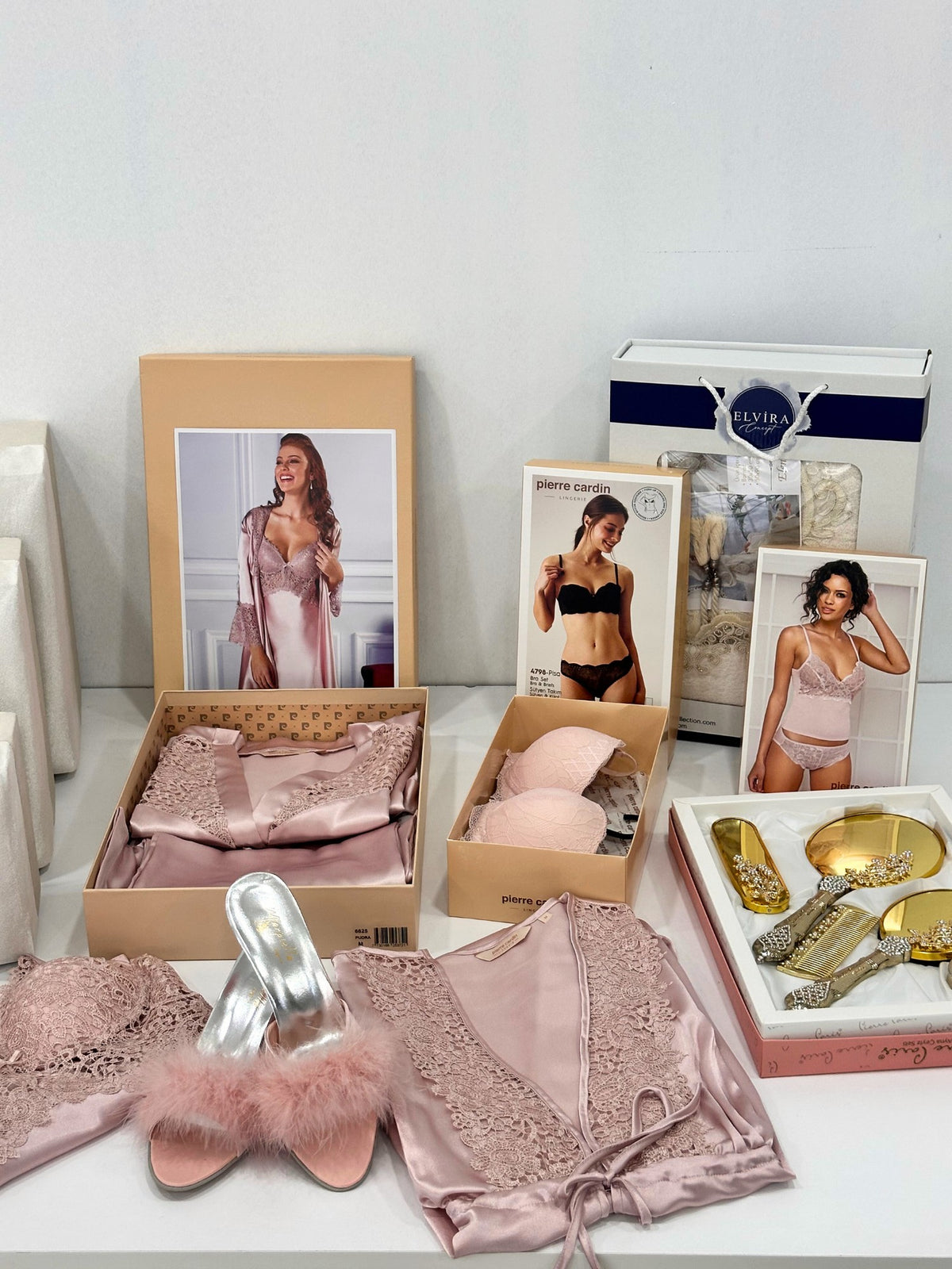 Pierre Cardin Gelin Seti | 6'lı Gecelik + Bornoz + İncili Sandık Dahil - 3